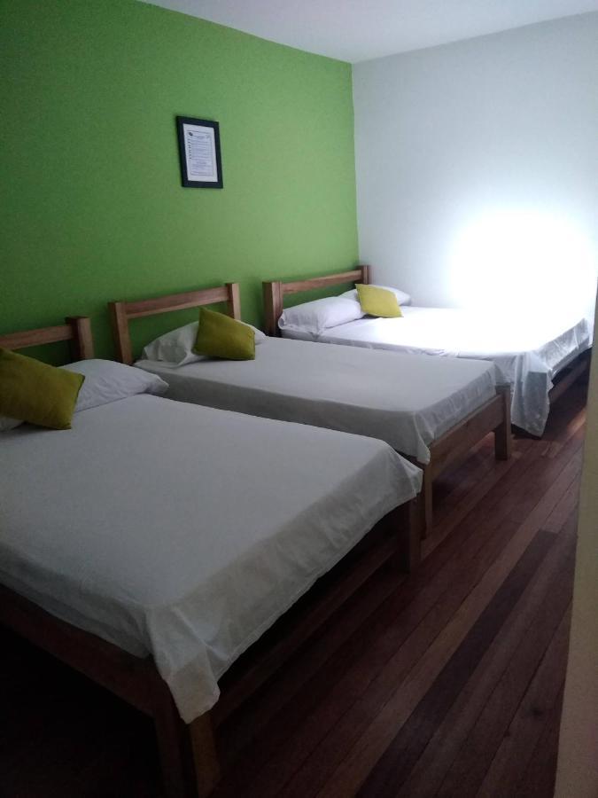 מניזאלס Hotel Canaveral Plaza מראה חיצוני תמונה